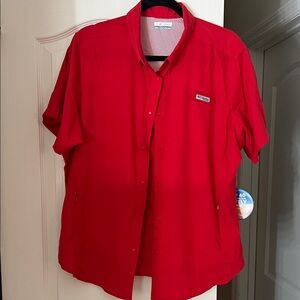 Columbia Women’s Vibrant Red Casual Button Down Shirt